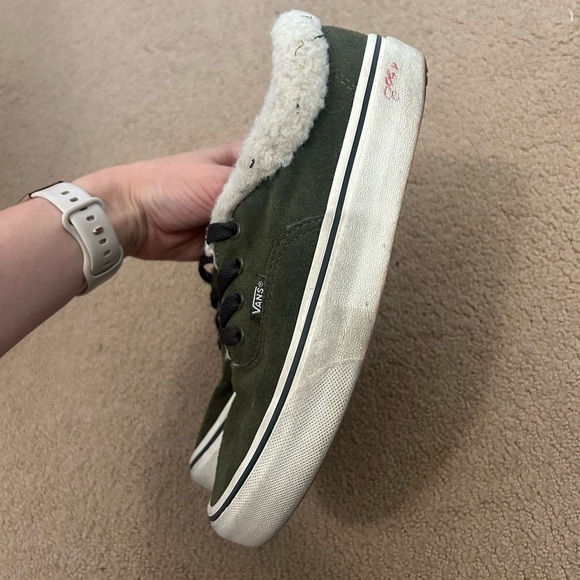 Women’s 7.5 Vans Old Skool Suede Sherpa Grape Leaf Green - Picture 6 of 8